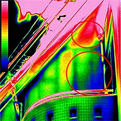 外壁から滲入した水分の壁体への滞留