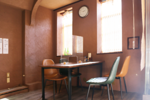 【after】異国のカフェ風に変わりました。