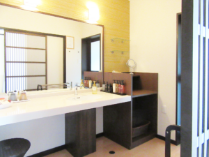 【パウダールーム】よりくつろぎを感じる空間になりました。