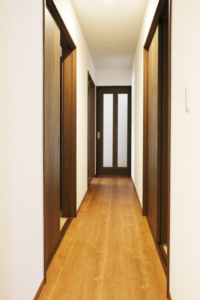 【after】段差をなくしフラットな廊下へ